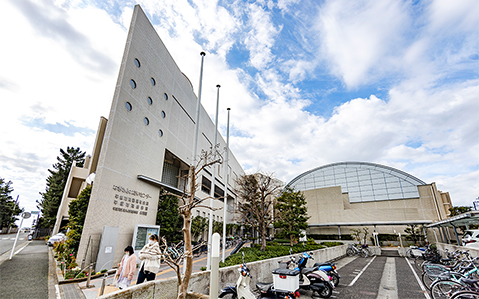 平塚市南図書館
